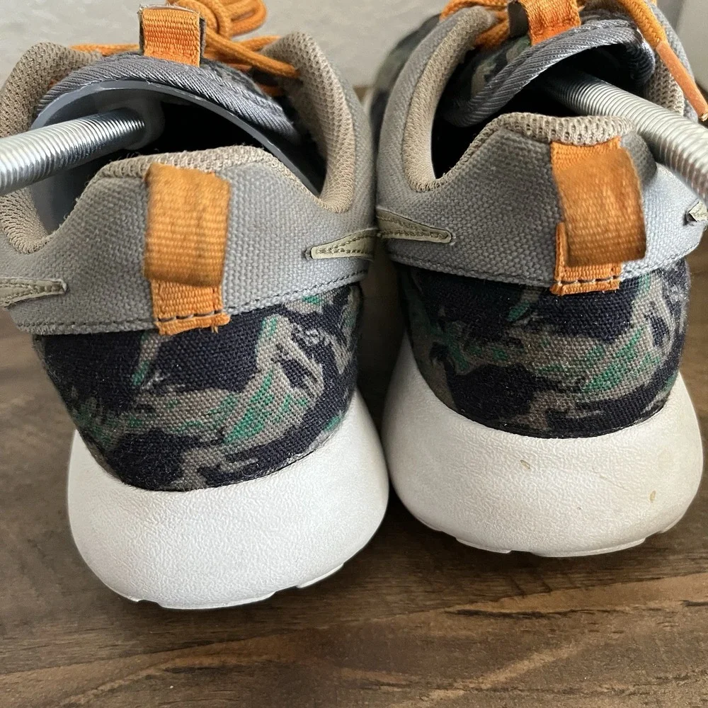 Nike Youth Roshe One Print GS Shoes Youth US 4Y‎ Camo Colorway Used